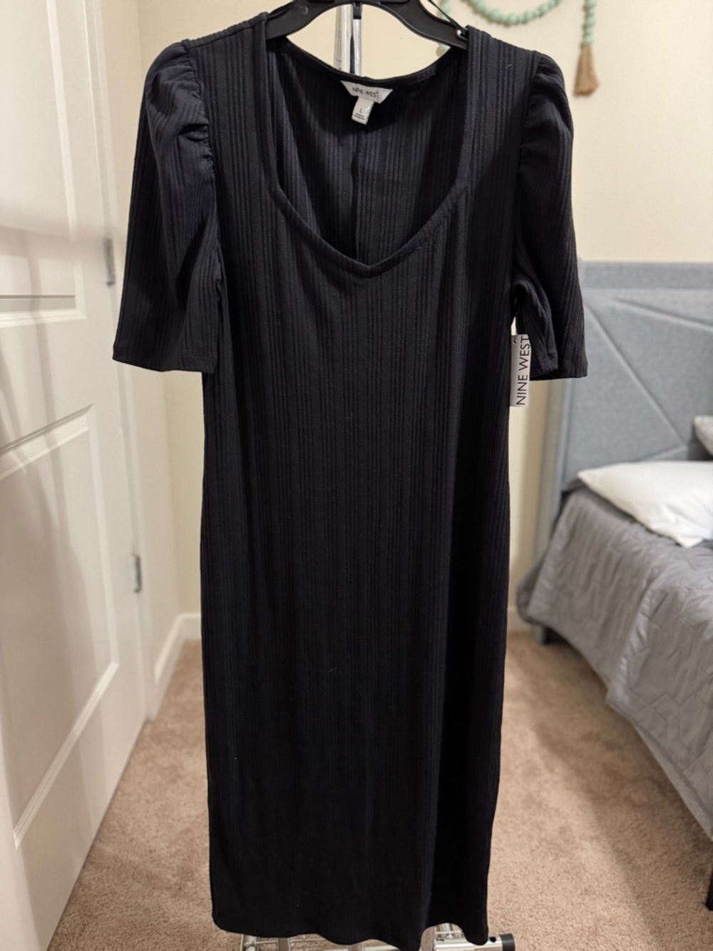 Nine West Black Ribbed V-Neck Midi with Puff Sleeves